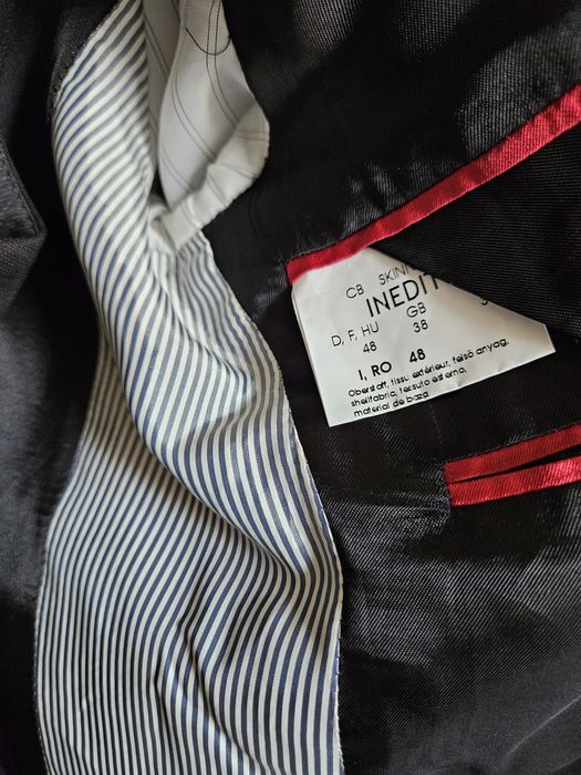 Costum bărbați roșu de ocazie