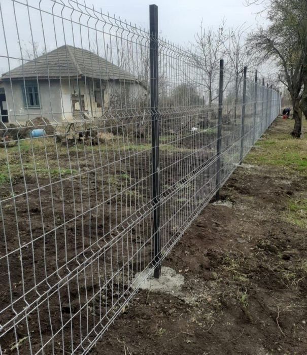 Meșter la garduri cu experiență în domeniul de peste 15 ani în constru