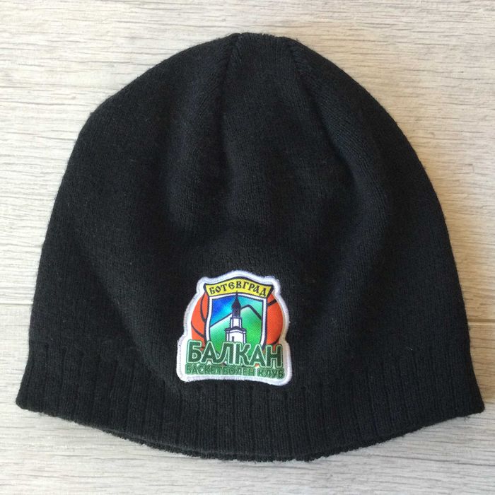 НОВА черна зимна шапка на баскетболния отбор на БАЛКАН - Ботевград