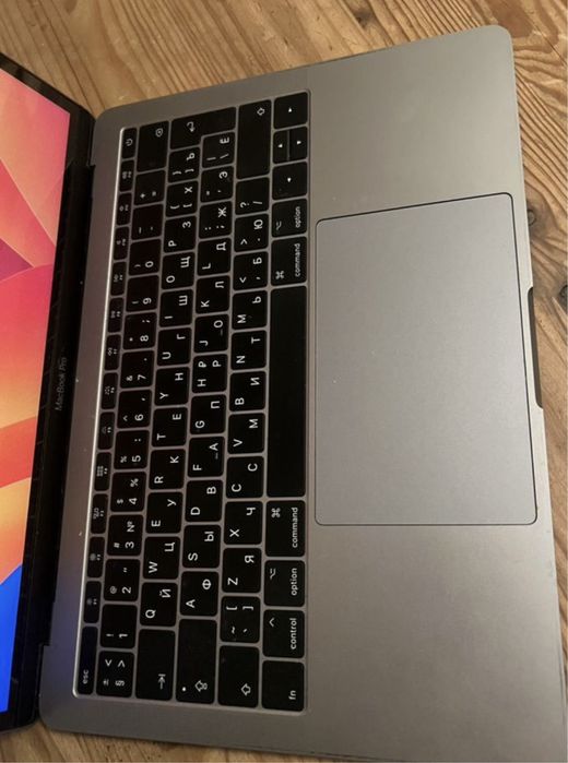Macbook pro 2017 ноутбук Apple