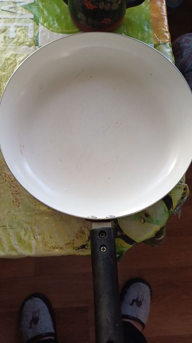 Продам Сковородки