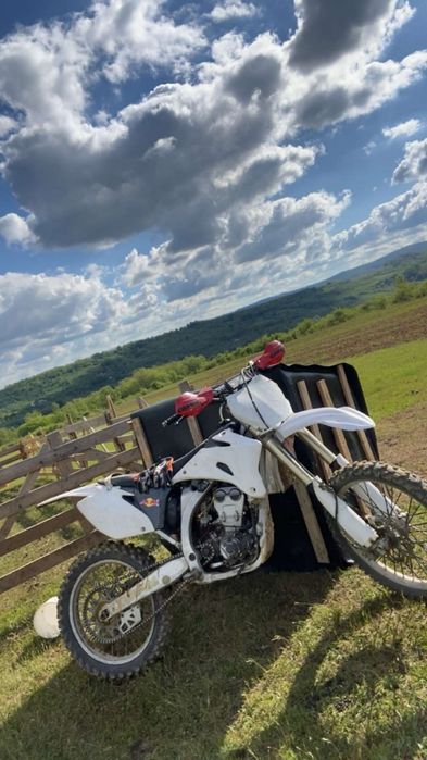 Vand yanaha yzf full cross 250cc