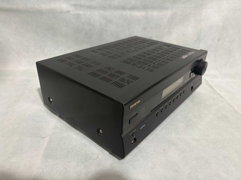 Ресийвър - ONKYO HT-R380