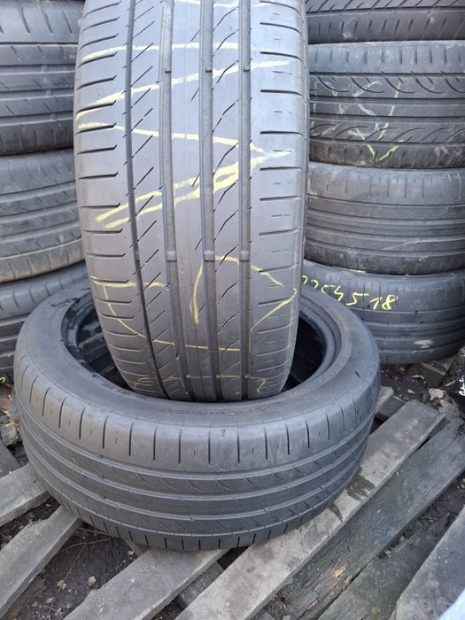 Vand 2 anvelope 235 45 18 continental de vara bune dot 2019