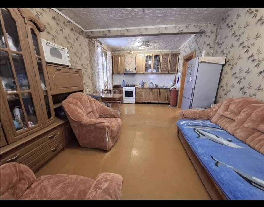 Продам двухэтажный дом