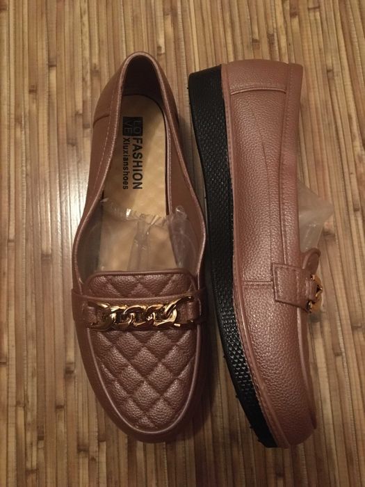 Женские Лоферы 39р