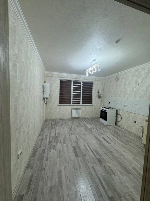 SROCHNA Yashnobod olmos mahalla 3/1/16 sotiladi