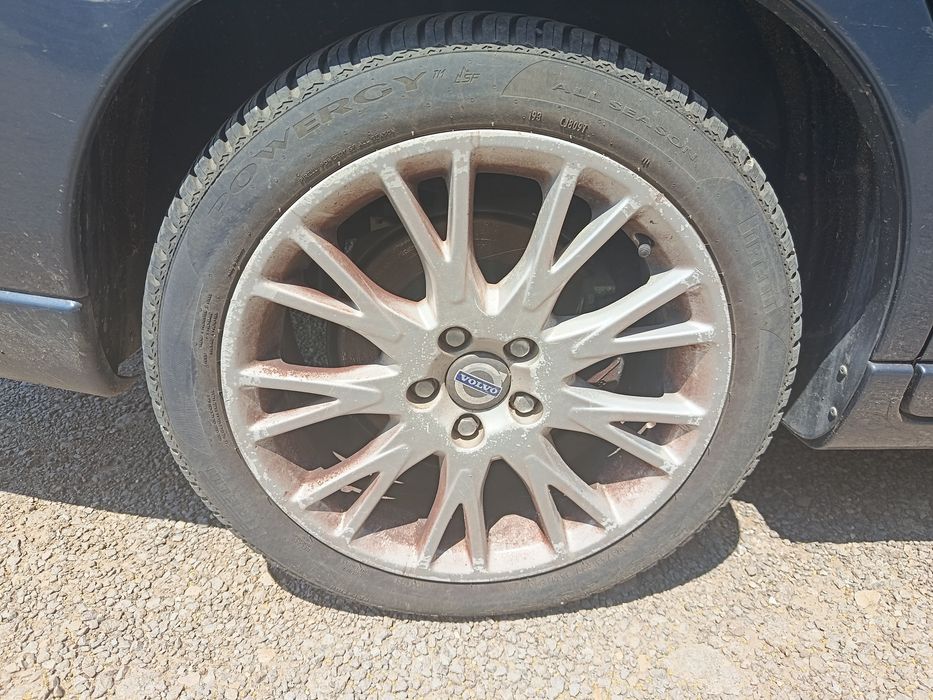 Волво S60 .D5 само на части