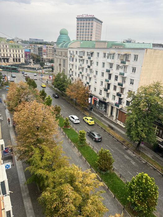 Apartament cu 3 camere de inchiriat – Bd. Stefan cel Mare, bloc Gulliver, Iasi