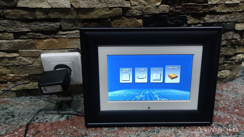 Дигитална Рамка за снимки AUDIOVOX  7 инча