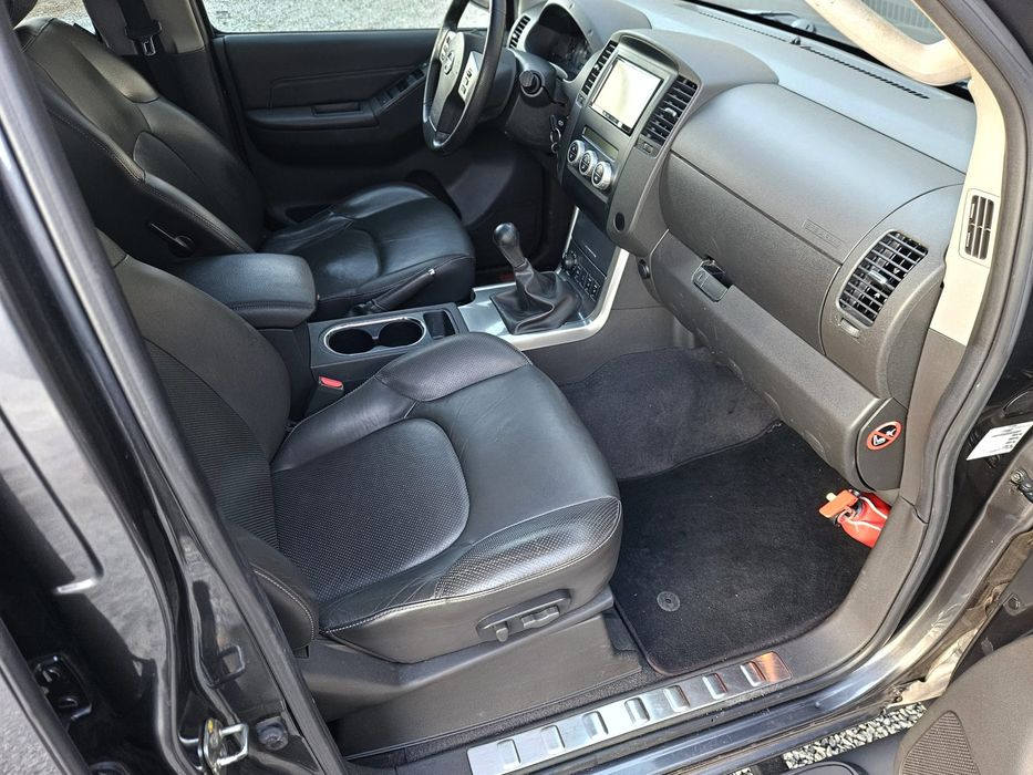 Nissan Navara 2.5 diesel//190cp//2012// Off road//4 x 4