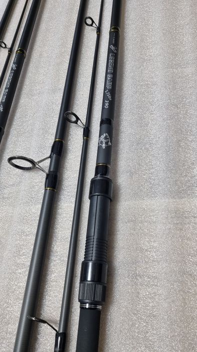 SET 4 Lansete FL LEGEND CARP 3.90 m 3.75 Lbs 3 tronsoane Model nou