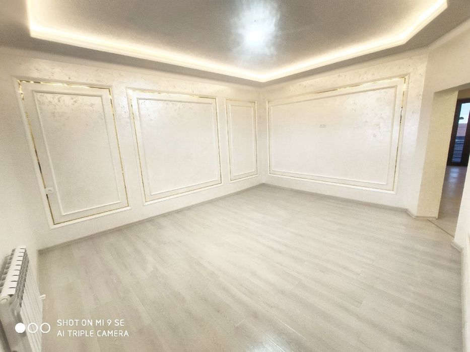 Uchastka sotiladi 2 sotix 8 ta xona