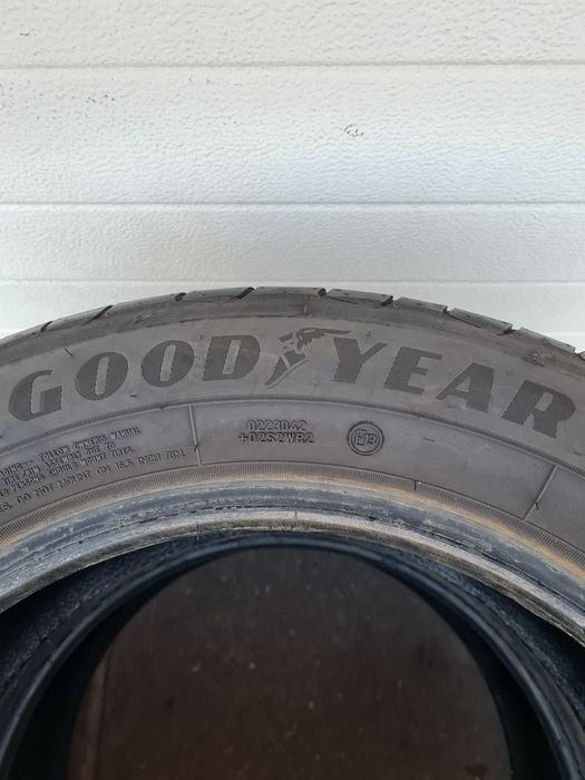 Летни гуми 2 броя GOODYEAR EficientGrip2 205 55 R16 дот 4721