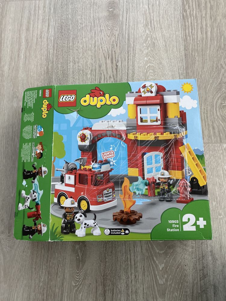 Lego duplo hot sale fire engine