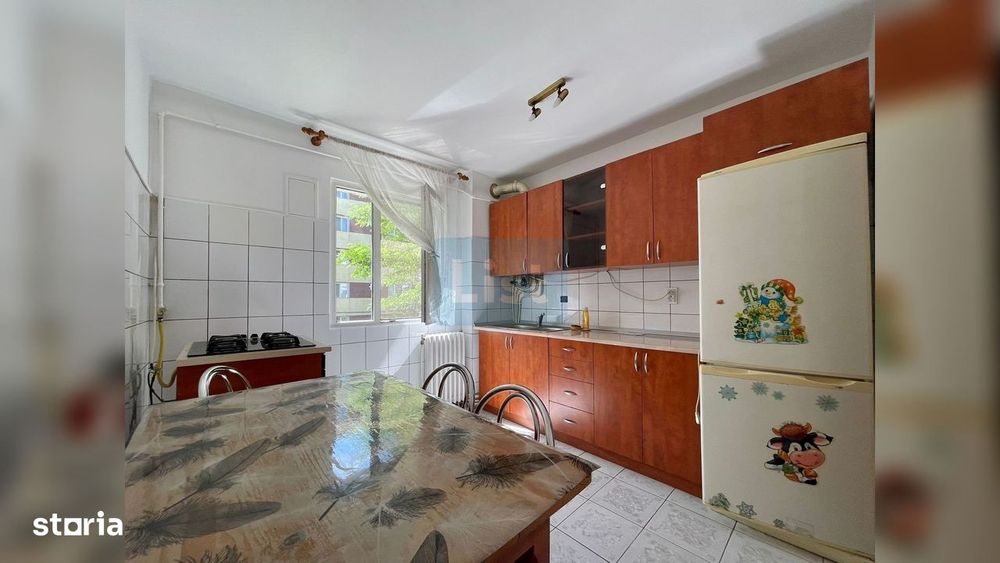 Apartament de vânzare – 3 camere, etaj 1, Micro III