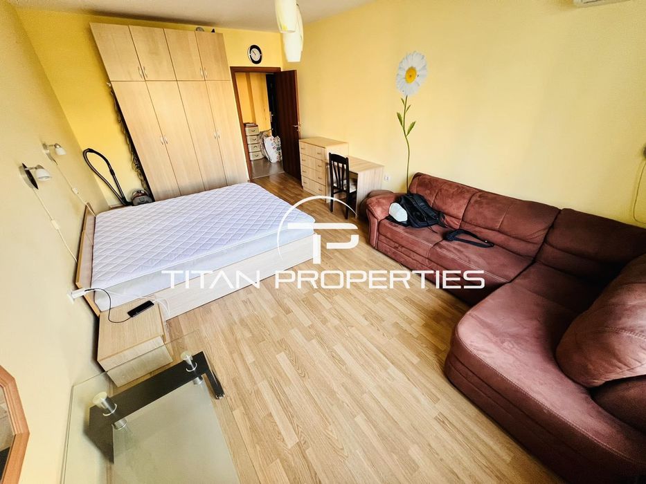 Дава се под наем Двустаен апартамент в Бургас, Лазур - 65 кв.м за 484.5 € - Снимка #3