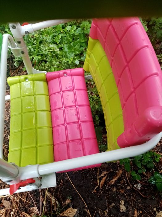 Детская качеля в новом состояний