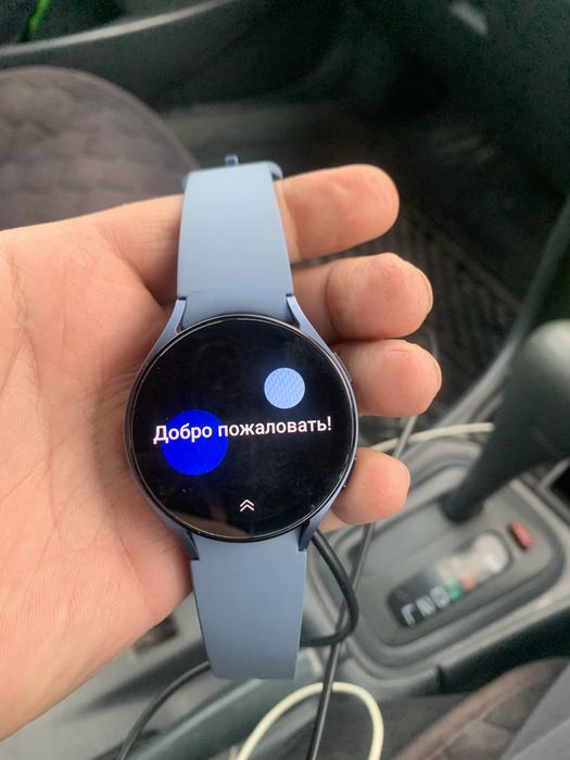 Продам Galaxy Watch5 (J65X)