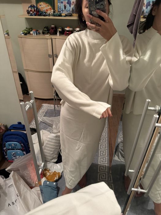 Женская одежада и платья