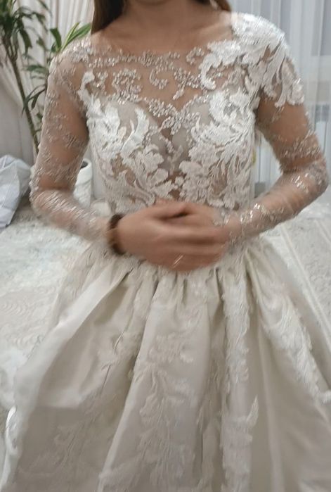 Свадебные платья