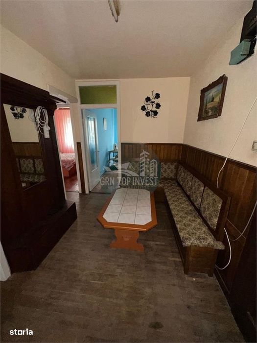 Apartament 3 camere decomandat pivnita boxa zona Calea Dumbravii