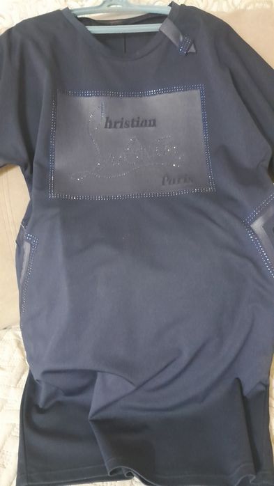 Продам платья 3000