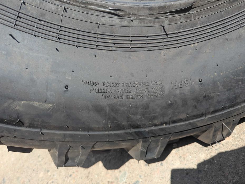 16,9-28 16PR SolidWAY (Michelin)
