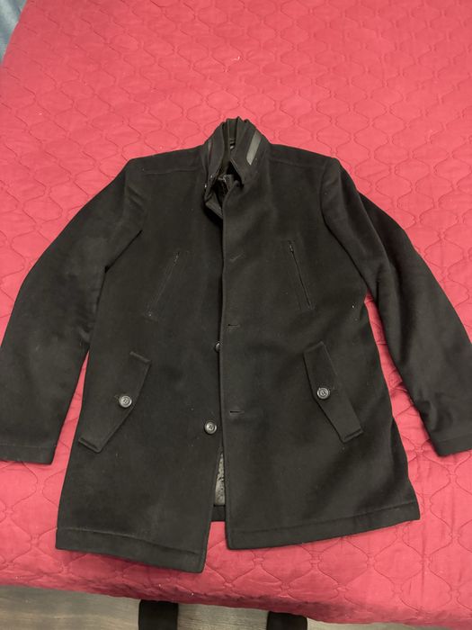 Продам куртку мужскую