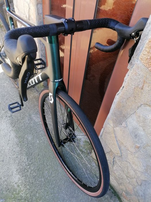 SCOTT Addict Carbon XXL, Full Shimano GRX 2*11, като нов!