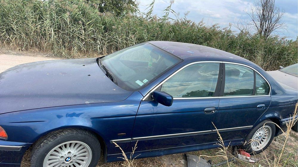 Бмв bmw e39 523i м52б25 на части