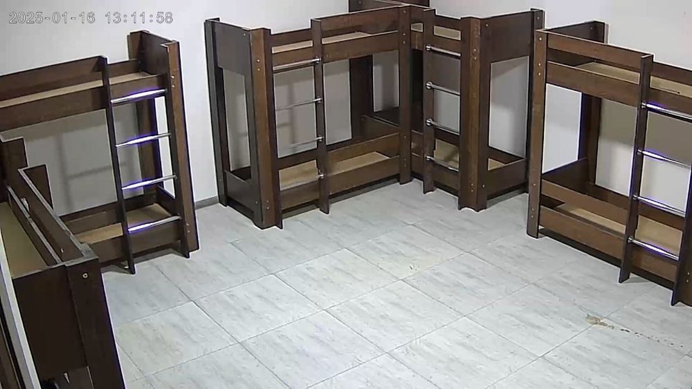 Детская двухъярусная кровать