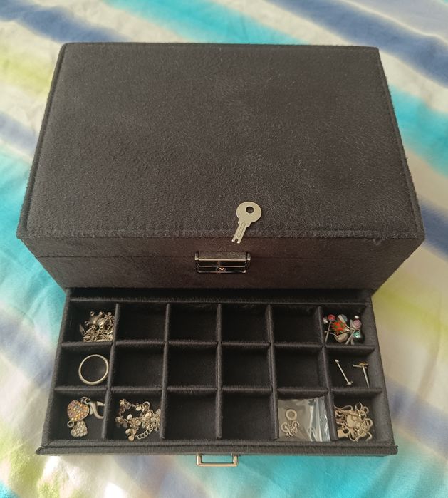 Луксозна кутия за бижута с ключе
