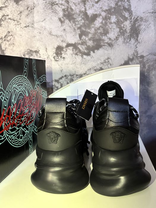 Versace Chain Reaction,noi,nepurtati