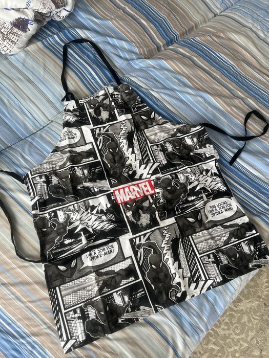 Продам фартук марвел