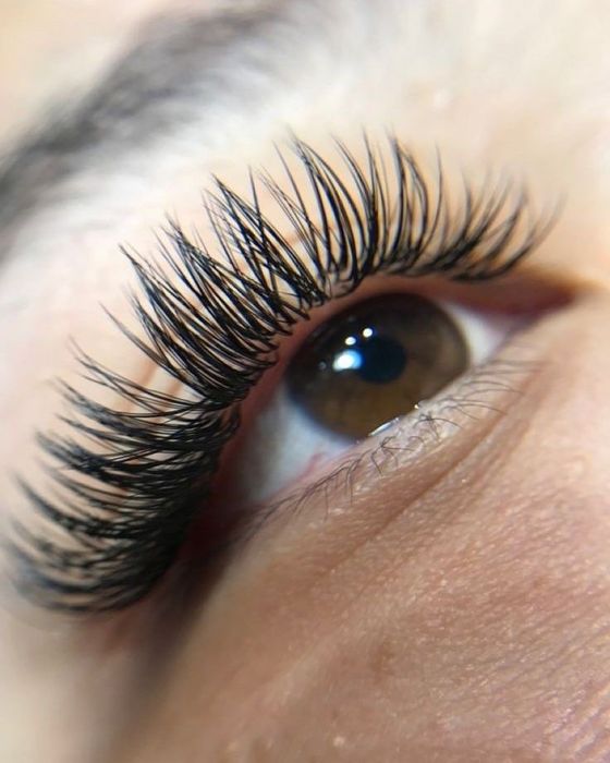 Наращивание ресниц от 5000тг