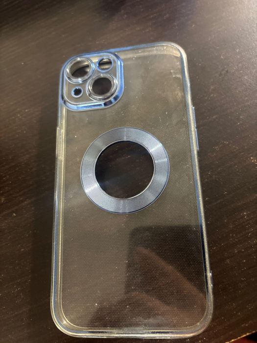 Vând iPhone 15 128 GB