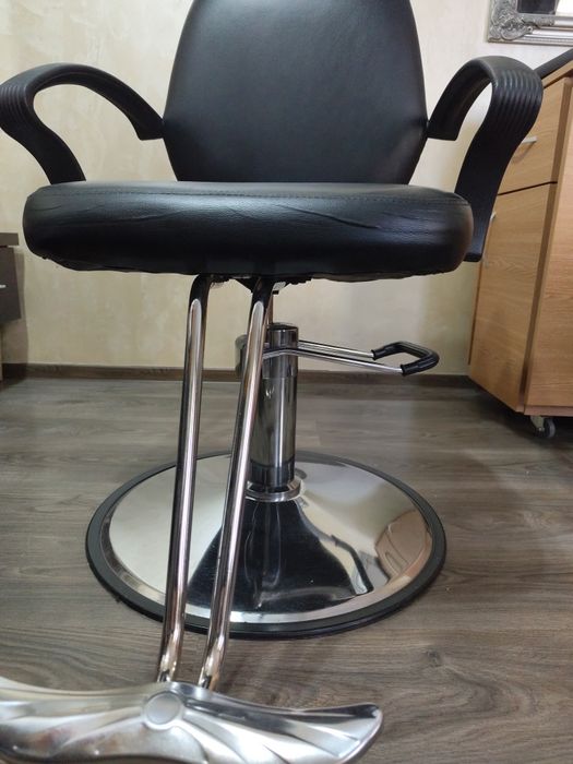 Scaun pentru salon