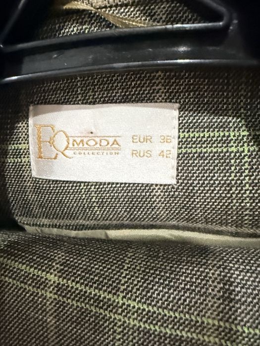 Брючный костюм .