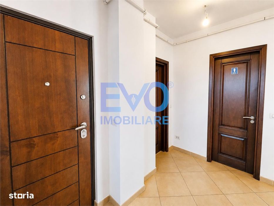 Spatiu Birouri 93 mp Utili, 11 mp Balcoane, Palatul de Justitie, Iasi