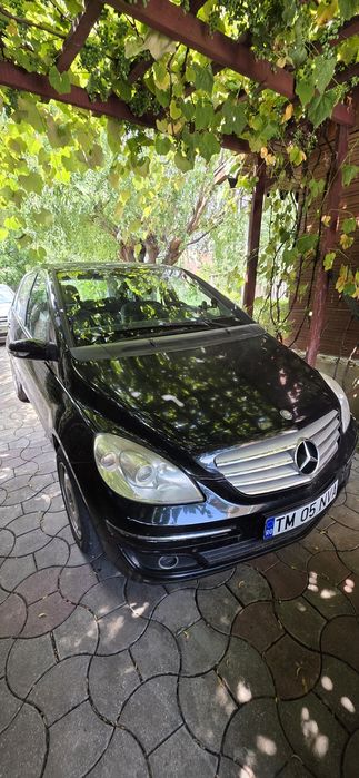 Mercedes-Benz B150 W245 an 2006, motor 1.5 benzină, 95cp