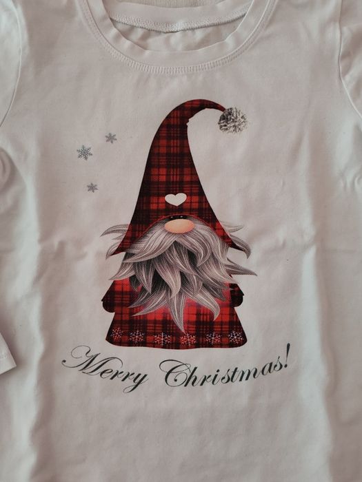 Детски Коледни блузи 128 см. Българско производство. Обща Цена 40 лв.