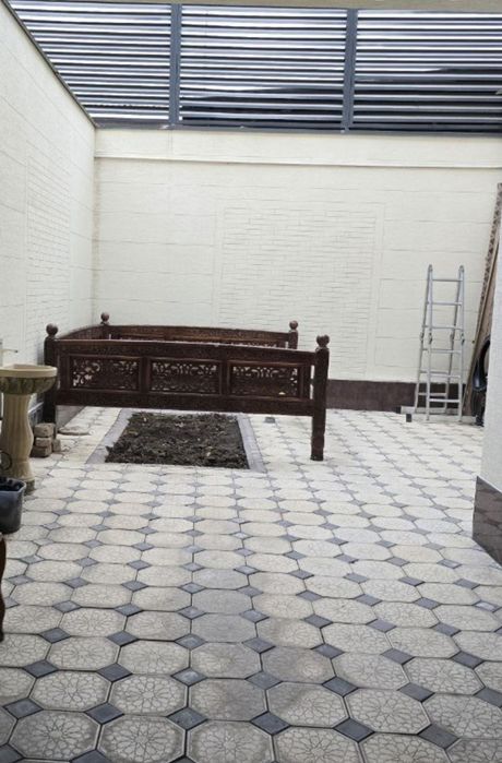 Куктеракдан утганда Қайнамада 2 этаж 1.7 сотиг 6 хона ховли сотилади