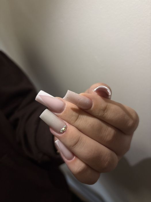 aplic unghii cu gel/oja semipermanenta