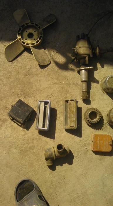 Части за москвич Ваз-Волга Газ-лост за чистачките-лада жигули