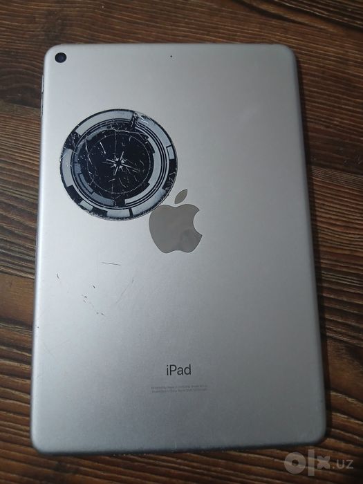Ipad 5 mini     64G.