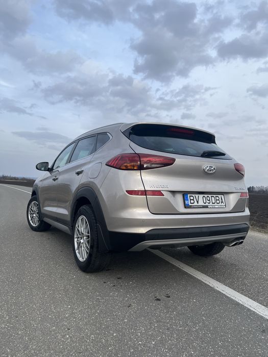 Hyundai Tucson 2019 28000 km Premium