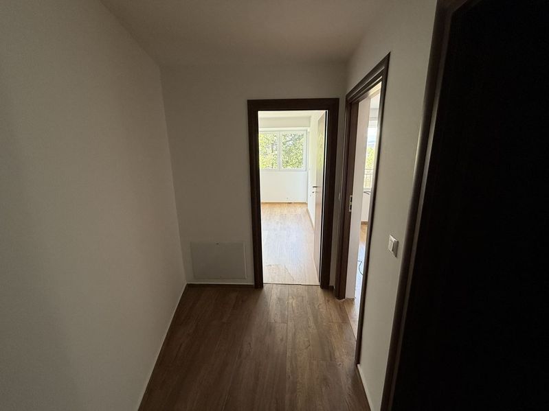 Продава се Двустаен апартамент в София, Красна поляна 3 - 76 кв.м за 2435 €/кв.м - Снимка #4