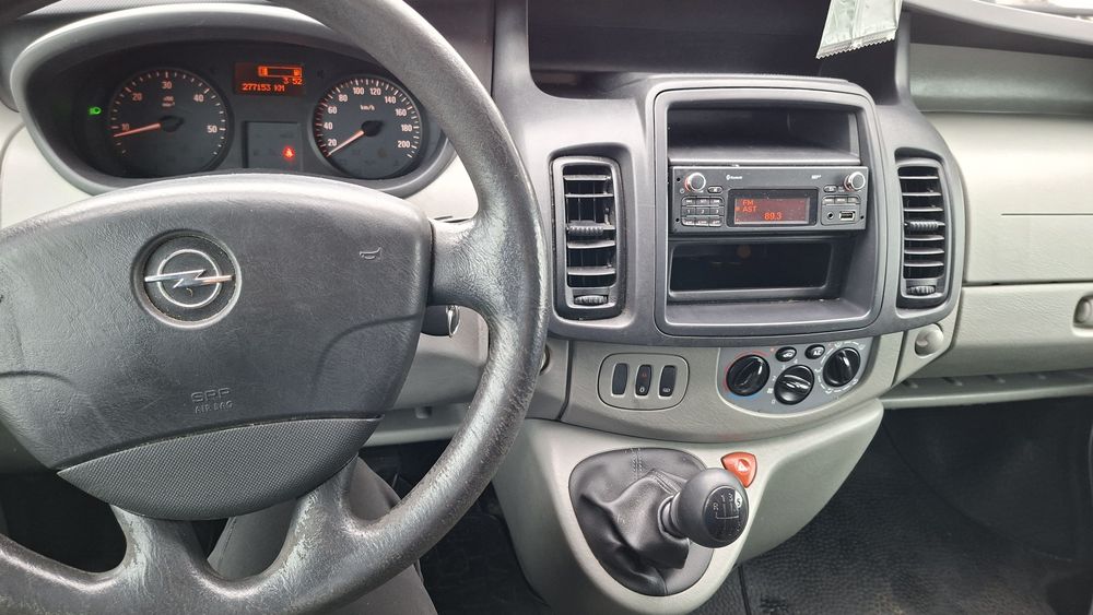 Opel Vivaro 2013 2.0cdti  9 loc 90cp euro 5 Rate Factura Garanție