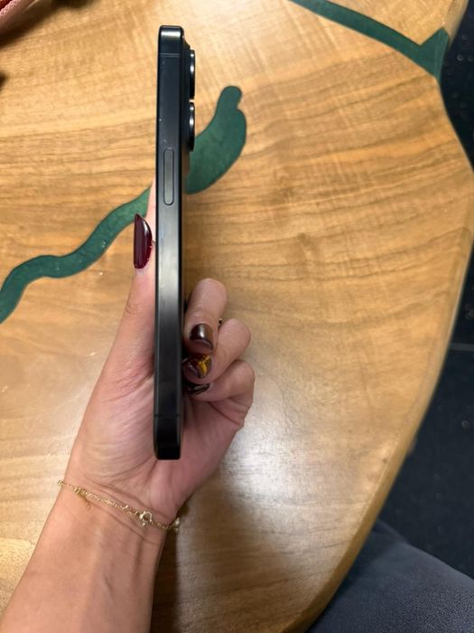 IPhone 15 Pro 256 gb